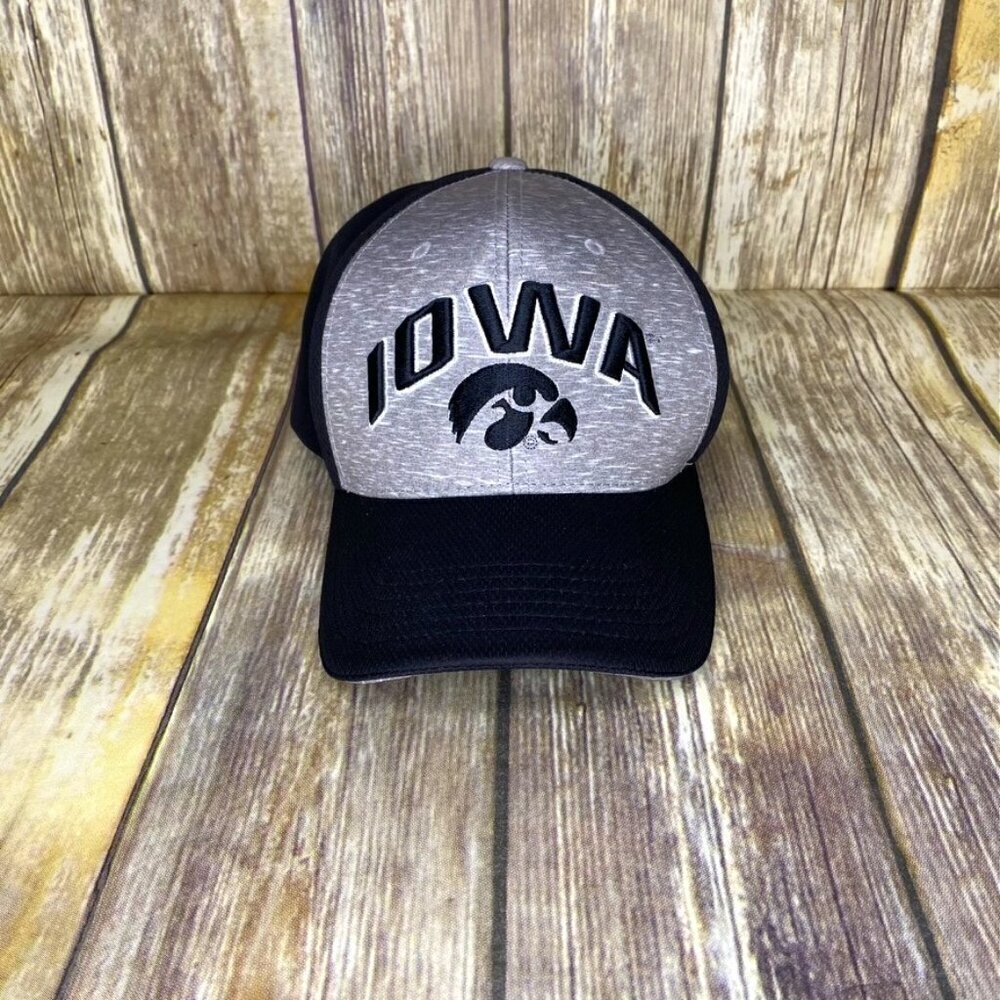 Adult OS Iowa Hawkeyes Football Adjustable Black‎ and Grey Ball Cap
